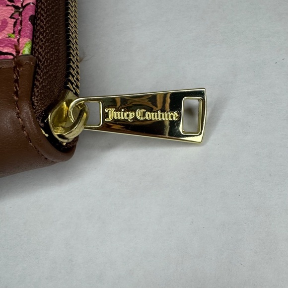 🌷Juicy Couture Zip Around Wallet/Cardholder/Pink Floral/Crown/Brown - Picture 9 of 16